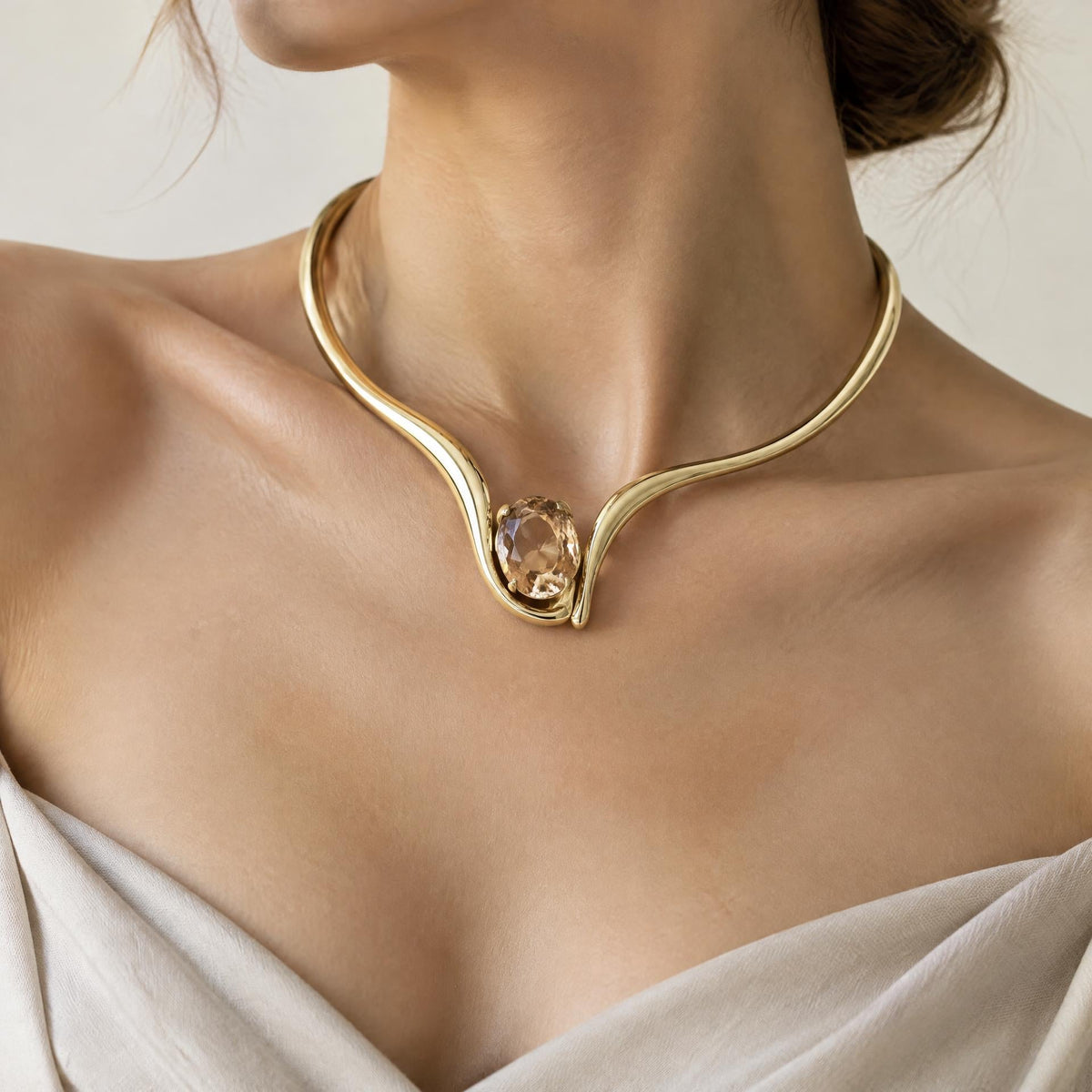 COLLIER