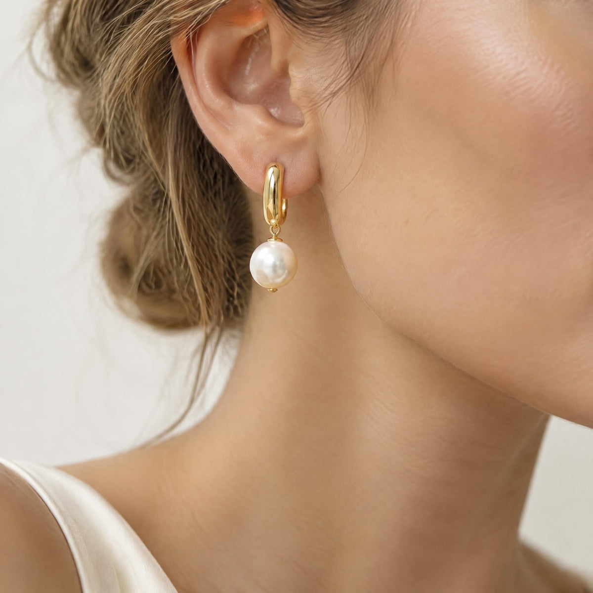 BOUCLE D'OREILLE